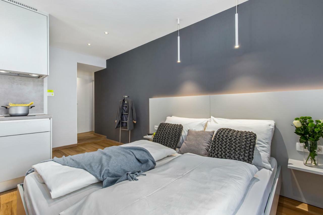 Incenter Apartments リエカ エクステリア 写真