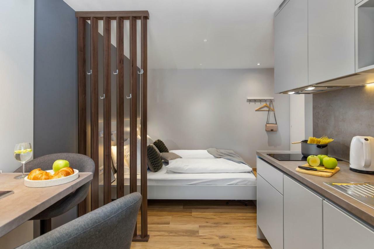 Incenter Apartments リエカ エクステリア 写真